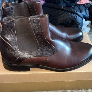 English Laundry Men’s Oxfords